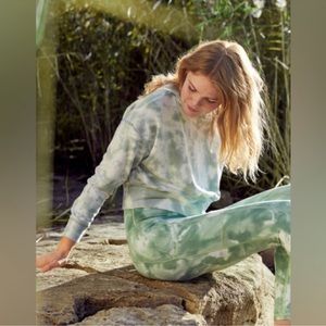 Offline by Aerie sweatshirt